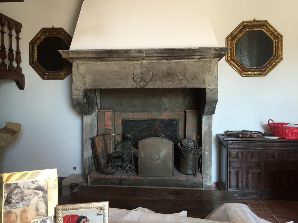 לס איסאמברה Villa Manu B&B Chambre D'Hote מראה חיצוני תמונה