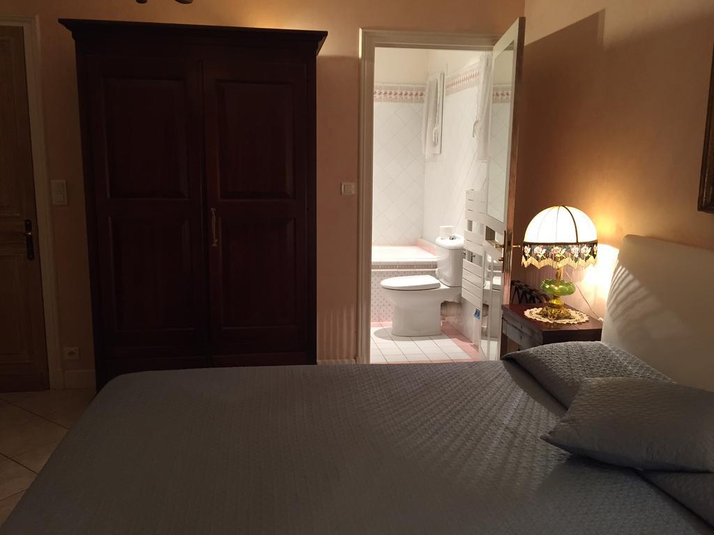 לס איסאמברה Villa Manu B&B Chambre D'Hote מראה חיצוני תמונה