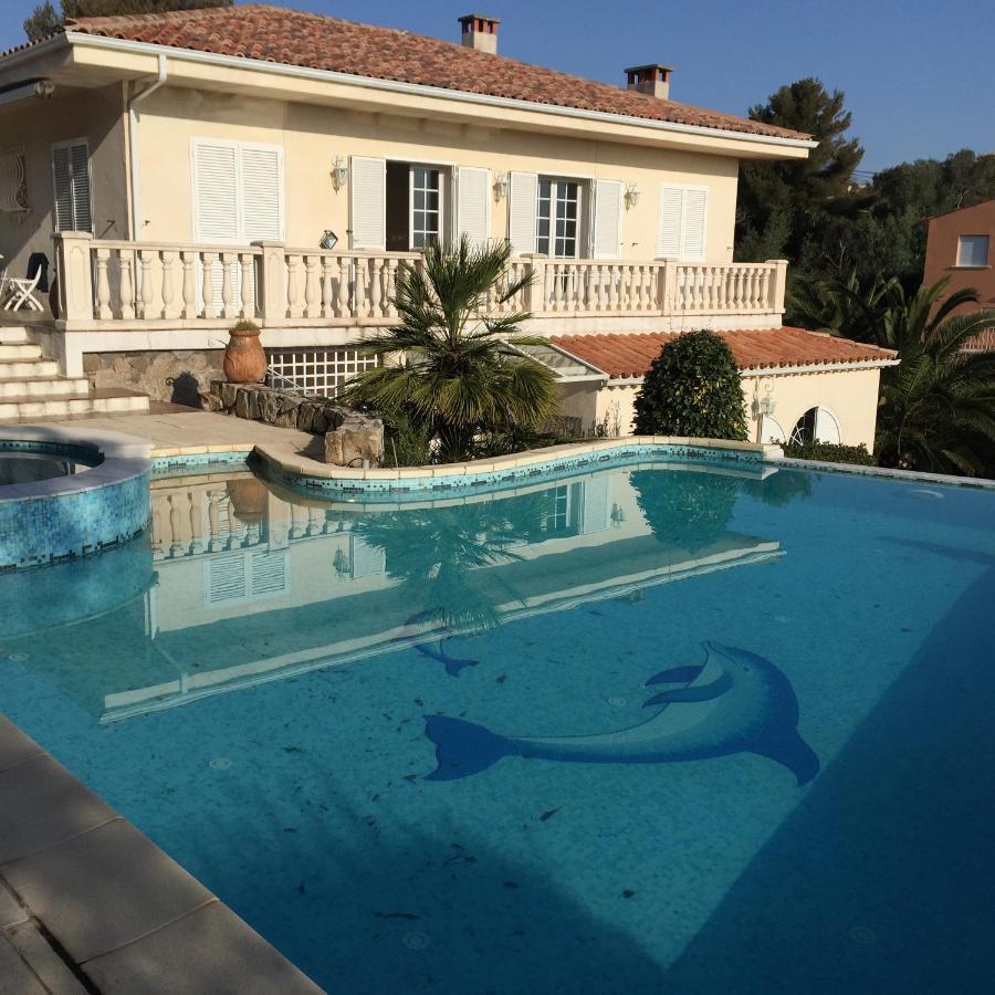 לס איסאמברה Villa Manu B&B Chambre D'Hote מראה חיצוני תמונה